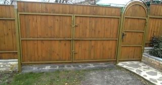 Купить распашные ворота деревянные Выкса, цена от 2784 руб.